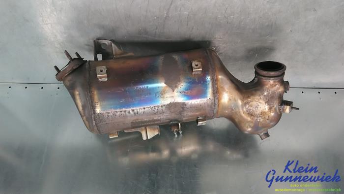 Gebruikte Roetfilter Opel Zafira Prijs € 326,00 Margeregeling aangeboden door Klein Gunnewiek Autodemontage & Motorentechniek