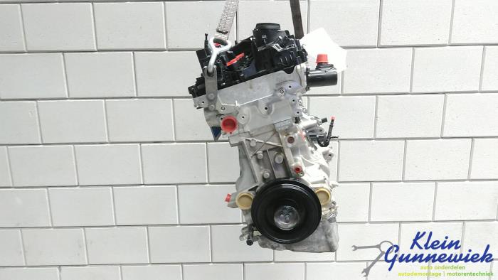Motor van een BMW 3-Serie 2021