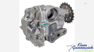 Nieuwe Oliepomp Renault Master Prijs € 235,95 Inclusief btw aangeboden door Klein Gunnewiek Autodemontage & Motorentechniek