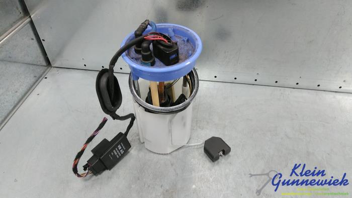 Gebruikte Tank element Pomp Skoda Rapid Prijs € 75,00 Margeregeling aangeboden door Klein Gunnewiek Autodemontage & Motorentechniek