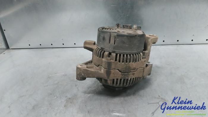 Gebruikte Dynamo Opel Corsa Prijs € 35,00 Margeregeling aangeboden door Klein Gunnewiek Autodemontage & Motorentechniek