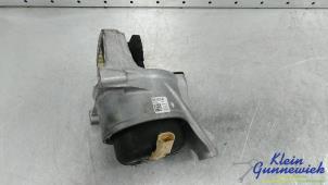 Gebruikte Motorsteun Audi A4 Prijs € 35,00 Margeregeling aangeboden door Klein Gunnewiek Autodemontage & Motorentechniek