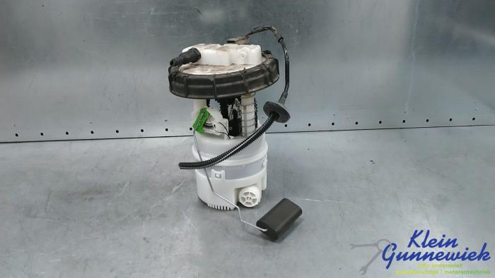 Gebruikte Tank element Pomp Renault Clio Prijs € 32,00 Margeregeling aangeboden door Klein Gunnewiek Autodemontage & Motorentechniek