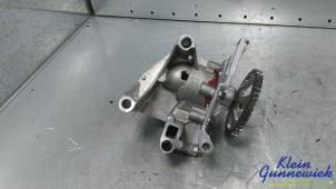 Gebruikte Oliepomp Skoda Fabia Prijs € 75,00 Margeregeling aangeboden door Klein Gunnewiek Autodemontage & Motorentechniek