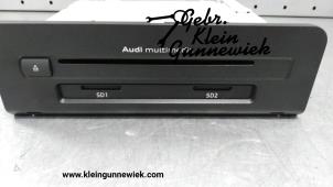 Gebruikte Regelunit Multi Media Audi A4 Prijs € 750,00 Margeregeling aangeboden door Klein Gunnewiek Autodemontage & Motorentechniek
