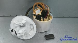 Gebruikte Brandstofpomp Elektrisch Mercedes A-Klasse Prijs € 65,00 Margeregeling aangeboden door Klein Gunnewiek Autodemontage & Motorentechniek