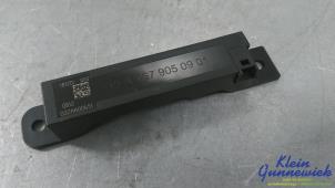 Gebruikte Antenne Mercedes A-Klasse Prijs € 25,00 Margeregeling aangeboden door Klein Gunnewiek Autodemontage & Motorentechniek