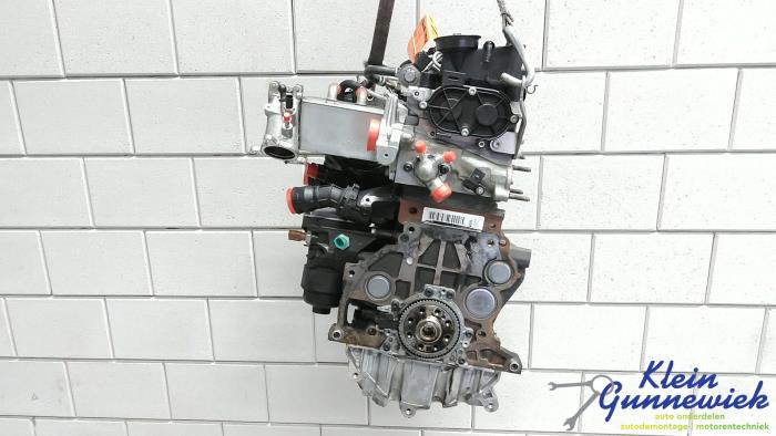 Motor van een Volkswagen Passat 2016