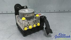 Gebruikte ABS Pomp Volkswagen Passat Prijs € 155,00 Margeregeling aangeboden door Klein Gunnewiek Autodemontage & Motorentechniek