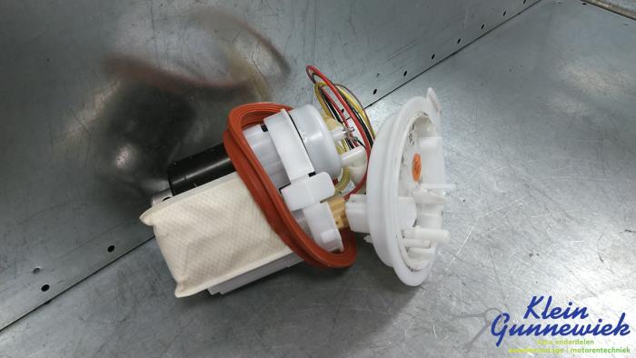 Gebruikte Tank element Pomp Audi A4 Prijs € 123,00 Margeregeling aangeboden door Klein Gunnewiek Autodemontage & Motorentechniek