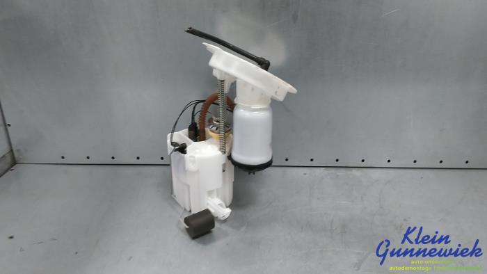 Gebruikte Tank element Pomp BMW 3-Serie Prijs € 40,00 Margeregeling aangeboden door Klein Gunnewiek Autodemontage & Motorentechniek