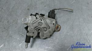 Gebruikte Slotmechaniek Motorkap Ford Focus Prijs € 20,00 Margeregeling aangeboden door Klein Gunnewiek Autodemontage & Motorentechniek