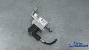 Gebruikte Expansieklep airco Mercedes E-Klasse Prijs € 50,00 Margeregeling aangeboden door Klein Gunnewiek Autodemontage & Motorentechniek