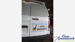 Gebruikte Deur achter Bus-Bestelauto Hyundai H300 Prijs € 195,00 Margeregeling aangeboden door Klein Gunnewiek Autodemontage & Motorentechniek