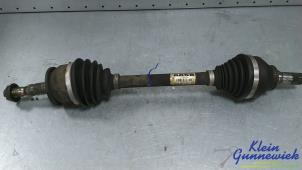 Gebruikte Aandrijfas links-voor Opel Astra Prijs € 86,00 Margeregeling aangeboden door Klein Gunnewiek Autodemontage & Motorentechniek