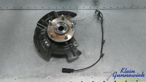 Gebruikte Fusee rechts-voor Hyundai Kona Prijs € 135,00 Margeregeling aangeboden door Klein Gunnewiek Autodemontage & Motorentechniek