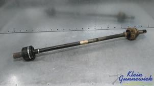 Gebruikte Steekas rechts-achter Mercedes GLB-Klasse Prijs € 225,00 Margeregeling aangeboden door Klein Gunnewiek Autodemontage & Motorentechniek