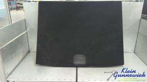 Gebruikte Kofferbak Mat Mercedes A-Klasse Prijs € 85,00 Margeregeling aangeboden door Klein Gunnewiek Autodemontage & Motorentechniek