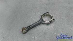 Gebruikte Drijfstang Mercedes A-Klasse Prijs € 75,00 Margeregeling aangeboden door Klein Gunnewiek Autodemontage & Motorentechniek