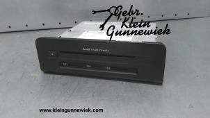 Gebruikte Regelunit Multi Media Audi A4 Prijs € 595,00 Margeregeling aangeboden door Klein Gunnewiek Autodemontage & Motorentechniek