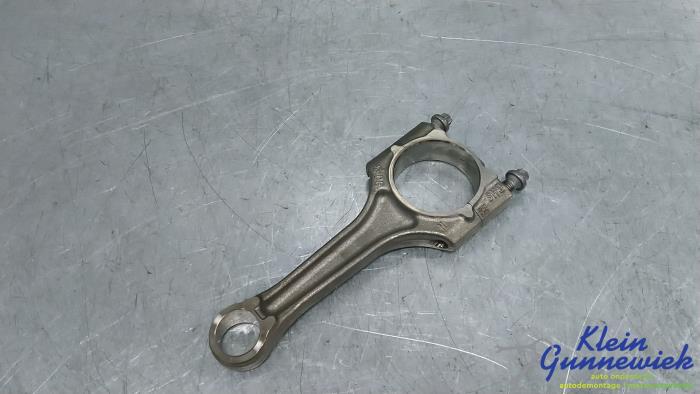 Gebruikte Drijfstang Audi S3 Prijs € 66,00 Margeregeling aangeboden door Klein Gunnewiek Autodemontage & Motorentechniek