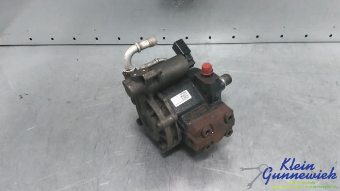 Gebruikte Brandstofpomp Mechanisch Volkswagen Golf Plus Prijs € 139,00 Margeregeling aangeboden door Klein Gunnewiek Autodemontage & Motorentechniek