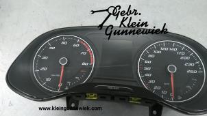Gebruikte Instrumentenpaneel Seat Ateca Prijs € 95,00 Margeregeling aangeboden door Klein Gunnewiek Autodemontage & Motorentechniek