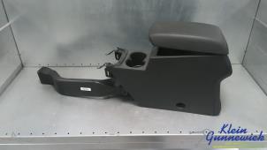 Gebruikte Armleuning Seat Ateca Prijs € 125,00 Margeregeling aangeboden door Klein Gunnewiek Autodemontage & Motorentechniek