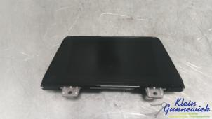 Gebruikte Display Interieur Kia Stinger Prijs € 495,00 Margeregeling aangeboden door Klein Gunnewiek Autodemontage & Motorentechniek