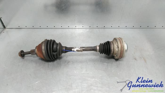 Gebruikte Steekas links-voor Volkswagen Tiguan Prijs € 183,00 Margeregeling aangeboden door Klein Gunnewiek Autodemontage & Motorentechniek