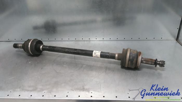 Gebruikte Aandrijfas rechts-achter Kia Stinger Prijs € 277,00 Margeregeling aangeboden door Klein Gunnewiek Autodemontage & Motorentechniek