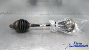 Gebruikte Aandrijfas links-voor Audi A3 Prijs € 165,00 Margeregeling aangeboden door Klein Gunnewiek Autodemontage & Motorentechniek