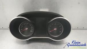 Gebruikte Cockpit Mercedes C-Klasse Prijs € 275,00 Margeregeling aangeboden door Klein Gunnewiek Autodemontage & Motorentechniek
