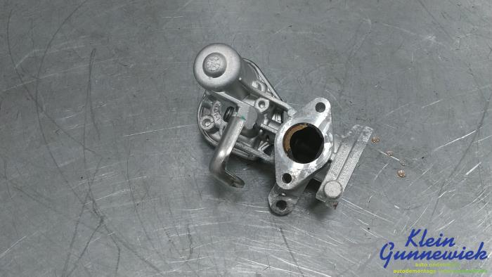 Gebruikte Uitlaat gasklep (EGR) Ford Kuga Prijs € 120,00 Margeregeling aangeboden door Klein Gunnewiek Autodemontage & Motorentechniek