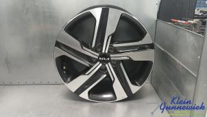 Gebruikte Velg Kia Sorento Prijs € 309,00 Margeregeling aangeboden door Klein Gunnewiek Autodemontage & Motorentechniek