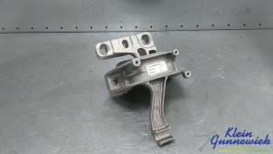 Gebruikte Motorsteun Skoda Superb Prijs € 45,00 Margeregeling aangeboden door Klein Gunnewiek Autodemontage & Motorentechniek