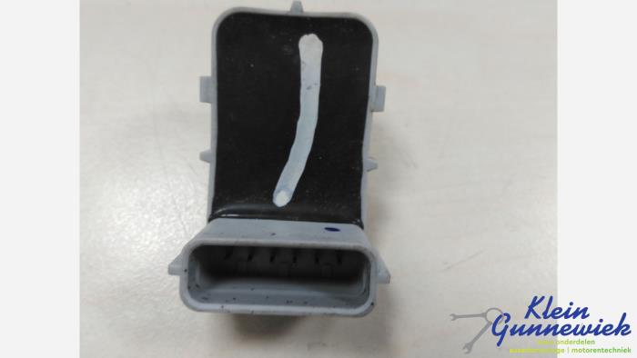 Gebruikte PDC Sensor Hyundai I30 Prijs € 20,00 Margeregeling aangeboden door Klein Gunnewiek Autodemontage & Motorentechniek