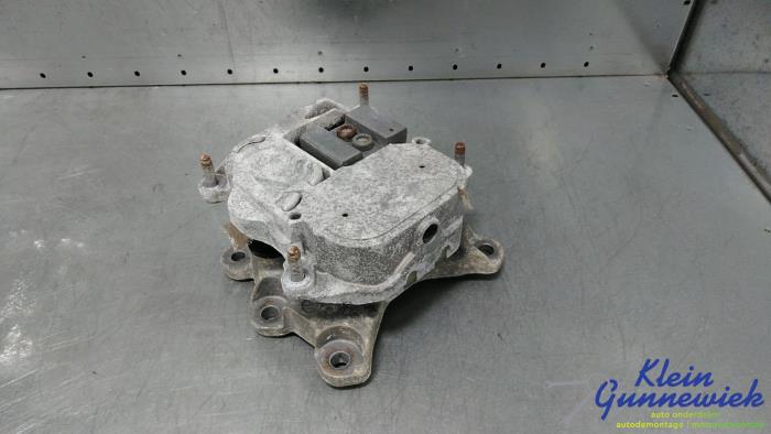 Gebruikte Versnellingsbak Steun Audi A6 Prijs € 35,00 Margeregeling aangeboden door Klein Gunnewiek Autodemontage & Motorentechniek