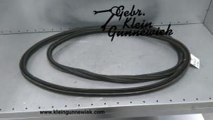 Gebruikte Achterkleprubber Opel Astra Prijs € 25,00 Margeregeling aangeboden door Klein Gunnewiek Autodemontage & Motorentechniek