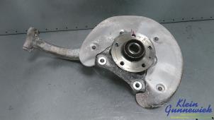 Gebruikte Fusee rechts-voor Audi A6 Prijs € 225,00 Margeregeling aangeboden door Klein Gunnewiek Autodemontage & Motorentechniek