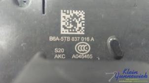 Gebruikte Deurslot Mechaniek 2Deurs rechts Volkswagen Caddy Prijs € 30,00 Margeregeling aangeboden door Klein Gunnewiek Autodemontage & Motorentechniek