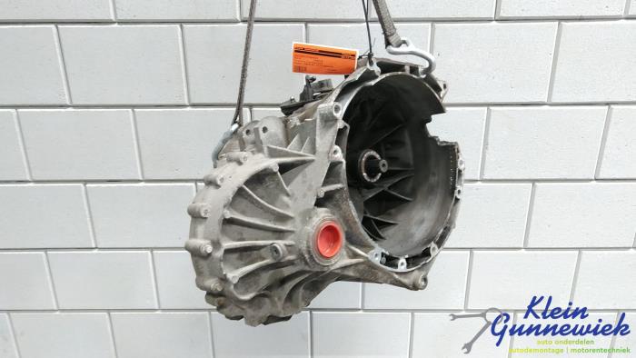 Gebruikte Versnellingsbak Ford Transit Custom Prijs € 995,00 Margeregeling aangeboden door Klein Gunnewiek Autodemontage & Motorentechniek