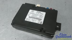 Gebruikte Module Telefoon Mercedes C-Klasse Prijs € 95,00 Margeregeling aangeboden door Klein Gunnewiek Autodemontage & Motorentechniek