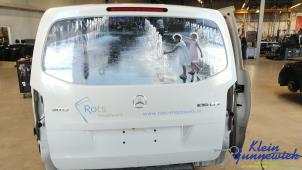 Gebruikte Achterklep Mercedes Vito Prijs € 895,00 Margeregeling aangeboden door Klein Gunnewiek Autodemontage & Motorentechniek