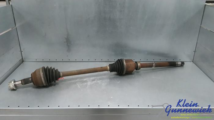 Aandrijfas rechts-voor van een Citroen Jumper 2022