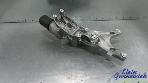 Gebruikte Oliefilterhuis Audi A4 Prijs € 50,00 Margeregeling aangeboden door Klein Gunnewiek Autodemontage & Motorentechniek
