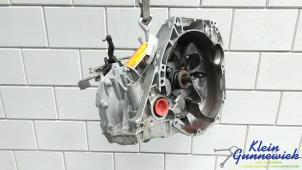 Gebruikte Versnellingsbak Dacia Sandero Prijs € 750,00 Margeregeling aangeboden door Klein Gunnewiek Autodemontage & Motorentechniek