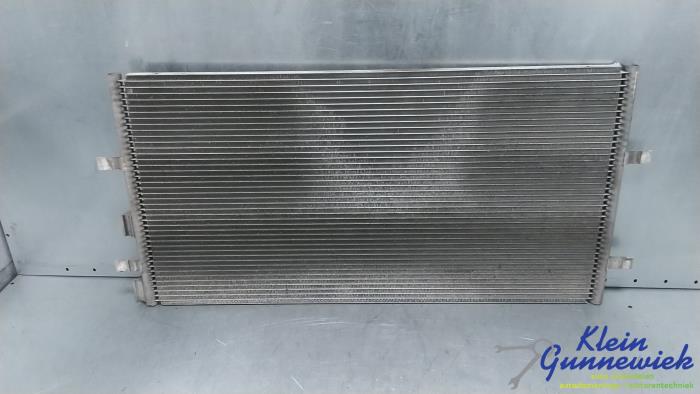 Airco Condensor van een Ford Transit 2009