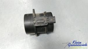 Gebruikte Luchthoeveelheidsmeter Mercedes Vito Prijs € 60,00 Margeregeling aangeboden door Klein Gunnewiek Autodemontage & Motorentechniek