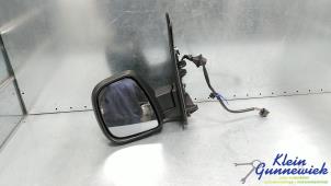 Gebruikte Spiegel Buiten links Opel Vivaro Prijs € 125,00 Margeregeling aangeboden door Klein Gunnewiek Autodemontage & Motorentechniek